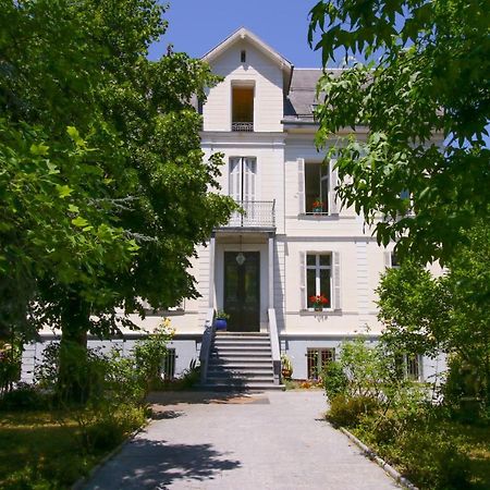 La Villa Ilixon Bagneres-de-Luchon Bagian luar foto