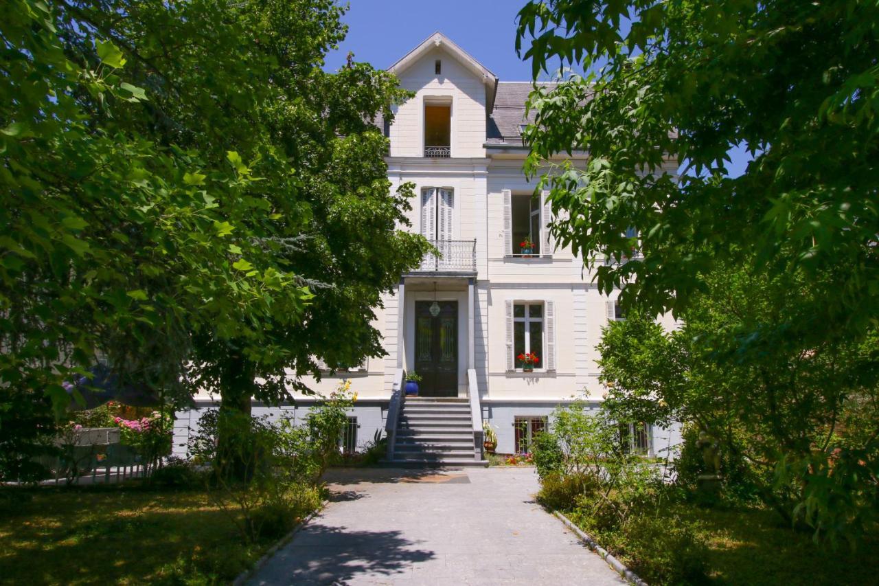 La Villa Ilixon Bagneres-de-Luchon Bagian luar foto